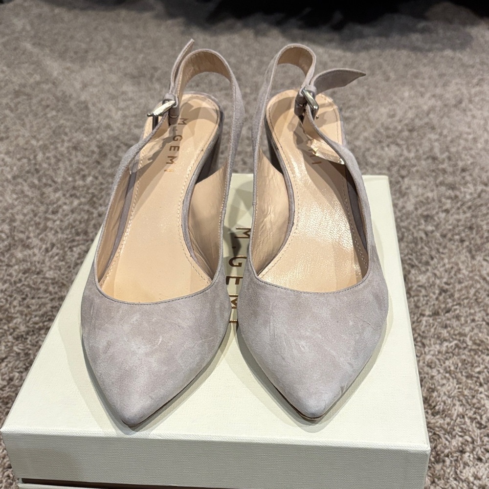 M. Gemi Sophisticated Gray Slingback Heels